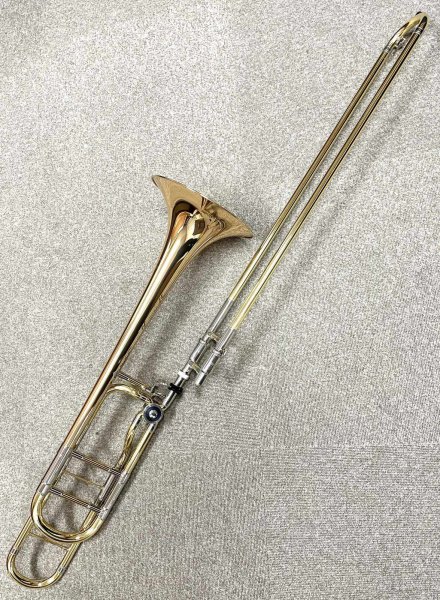 画像1: [中古]テナーバストロンボーン (1)